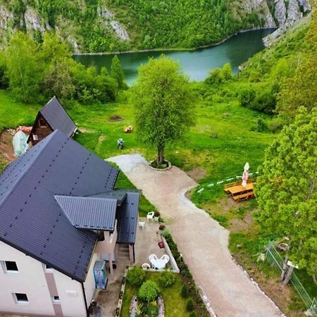 Biserna Dolina Uvac Сеница Экстерьер фото