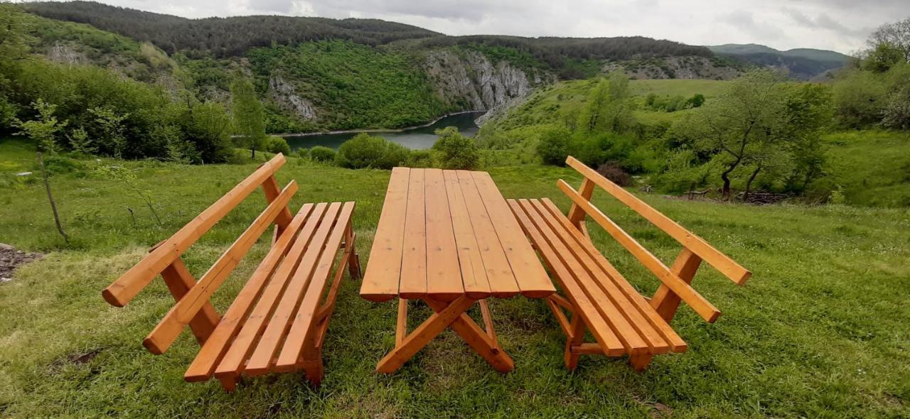 Biserna Dolina Uvac Сеница Экстерьер фото